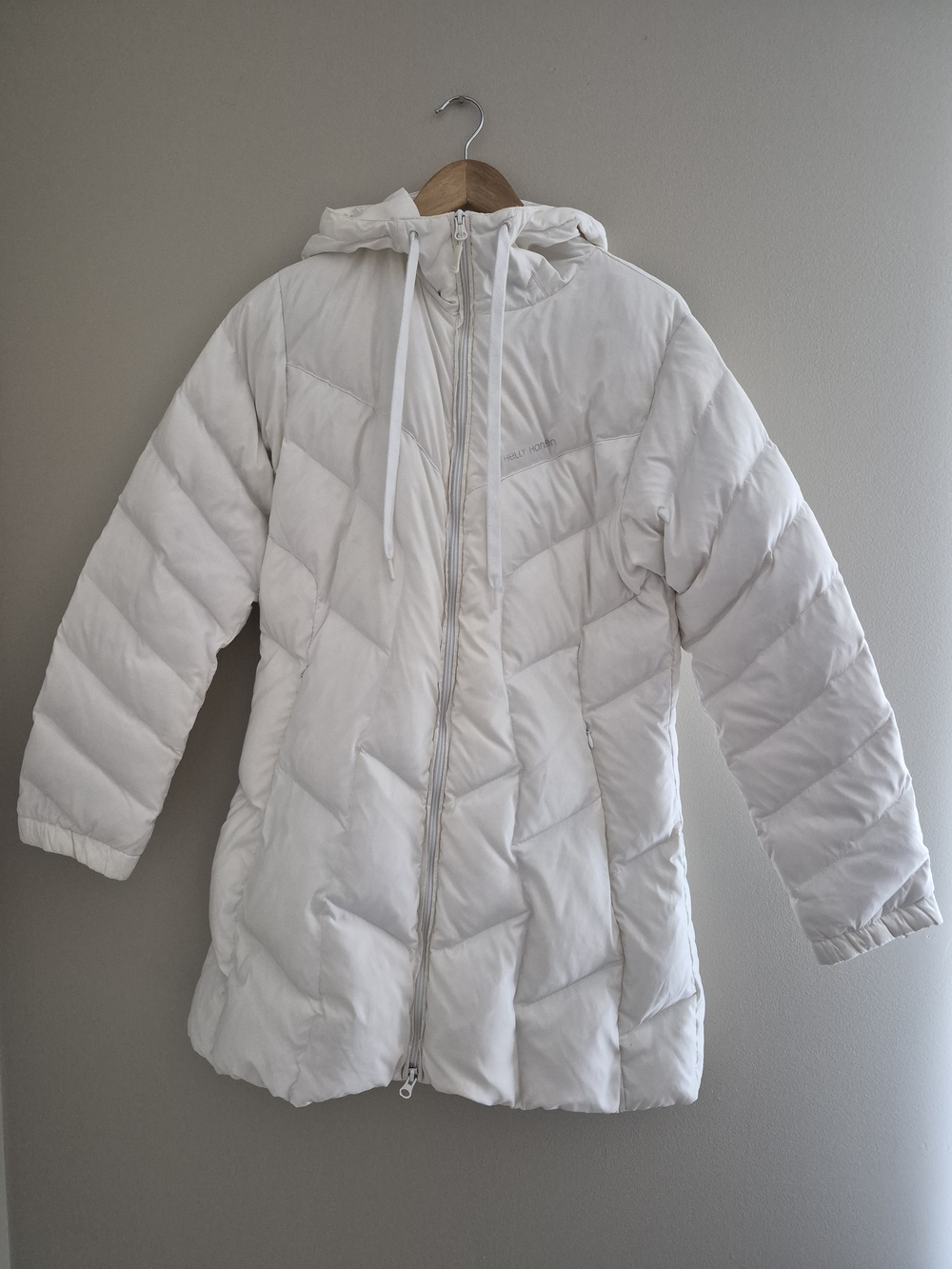 Helly Hansen White Arctic Legacy Hooded Puffer Winter Coat Jacket Women’s
